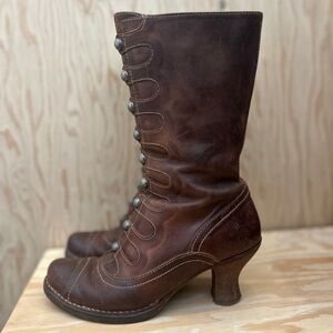 Vintage Brown Leather Heeled Boots